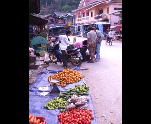 Laos Pak Beng Markets 28