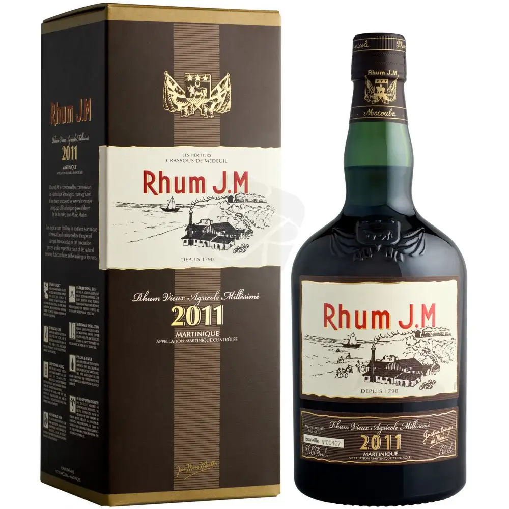 Image of the front of the bottle of the rum 2011
