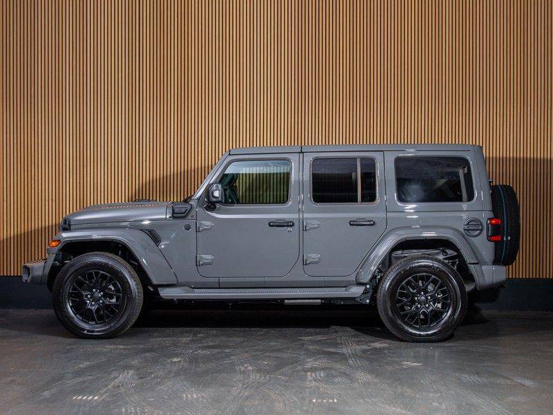 Jeep Wrangler Unlimited 4xe Sahara ACC,LEDER,ALPINE afbeelding 2