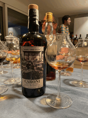 caroni_bottle_11
