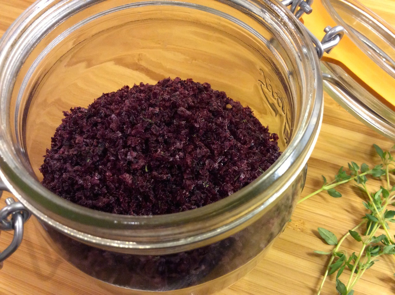 Finished wine salt. Using wine, herbs and some lemon zest you can turn regular salt in to this very colorful version.