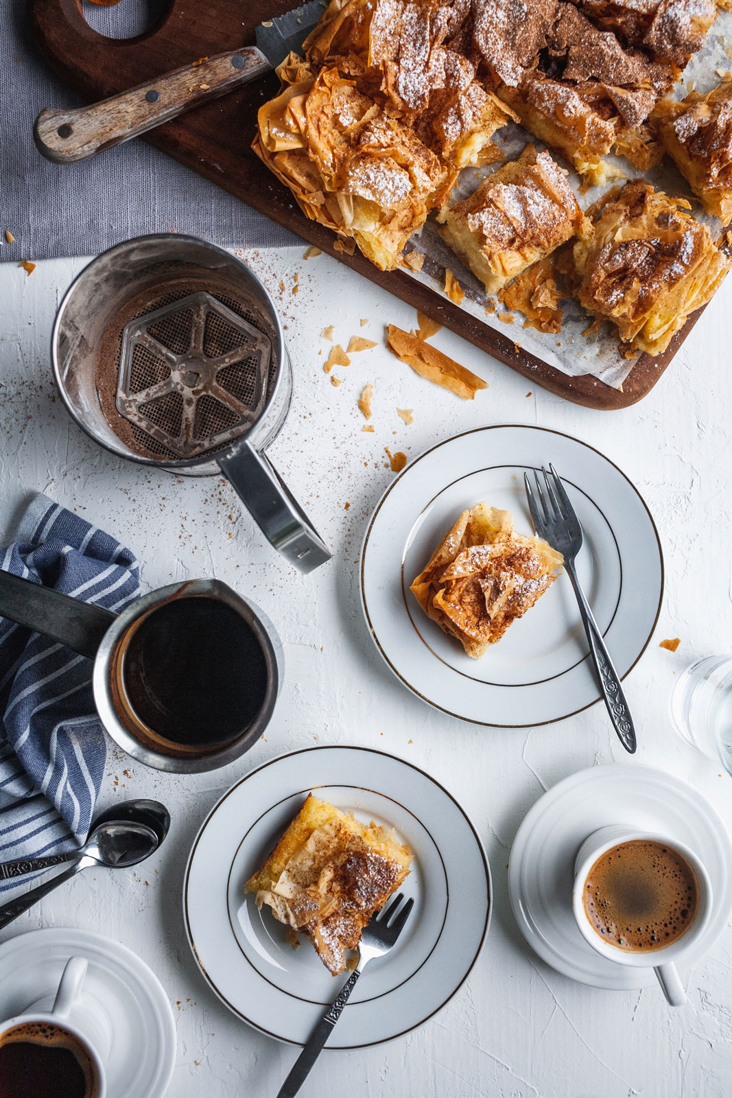 Pastel de natillas al estilo griego