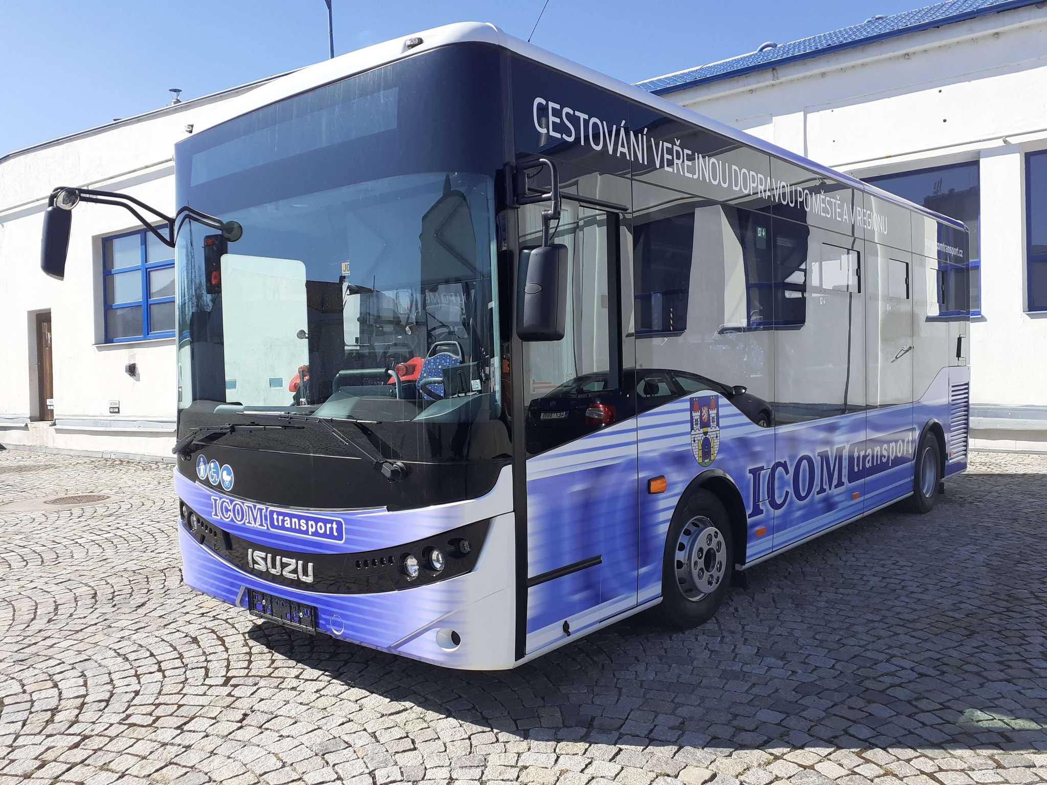 Dva nové autobusy ISUZU pro MHD Pelhřimov background image
