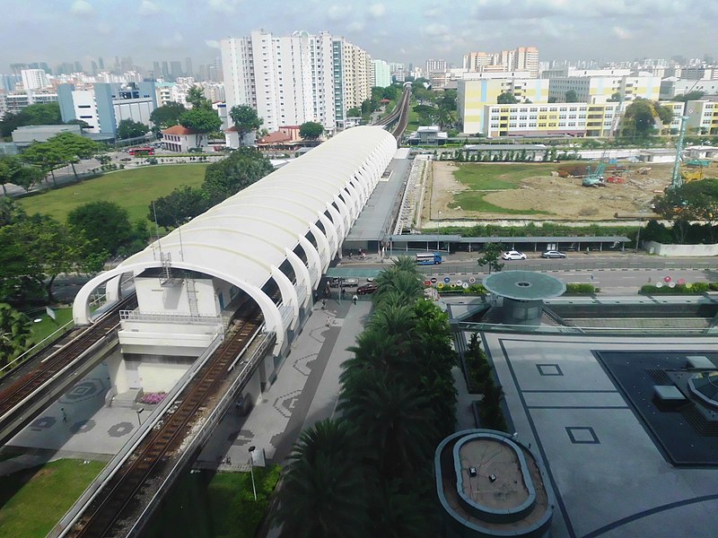East West Green Line Singapore EW8 Paya Lebar MRT Station