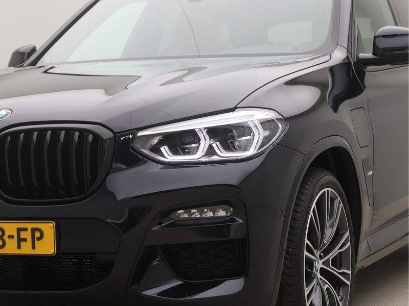 BMW X3 xDrive 30e High Executive M-Sport Individual afbeelding 22