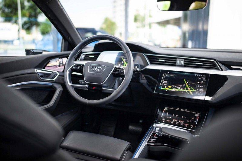 Audi e-tron Sportback 55 Quattro S Edition *Prijs Ex. BTW / Pano / B&O / Matrix-LED / Tour pakket / ACC* afbeelding 4