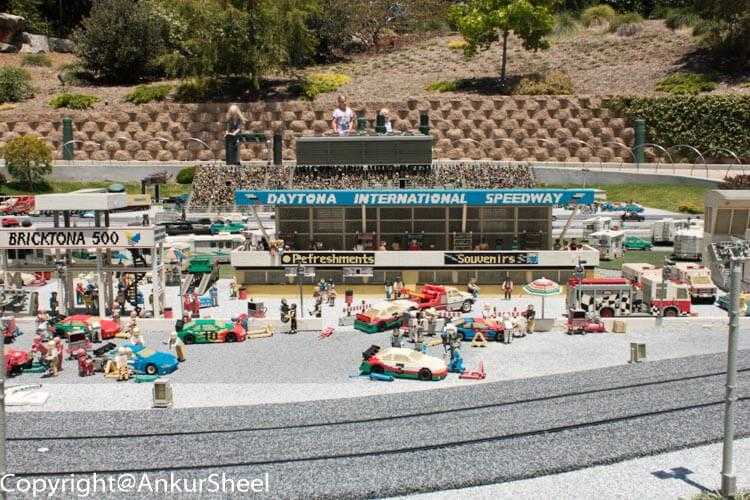 Legoland store image