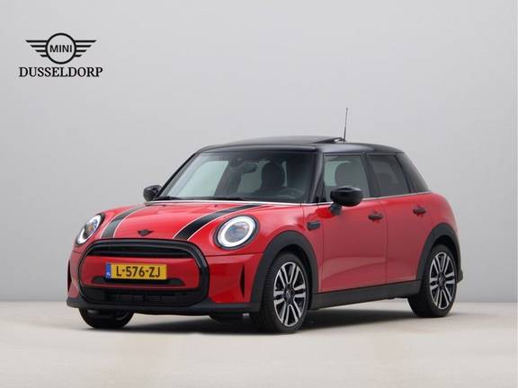 MINI 5-deurs Cooper MINI Yours Aut.