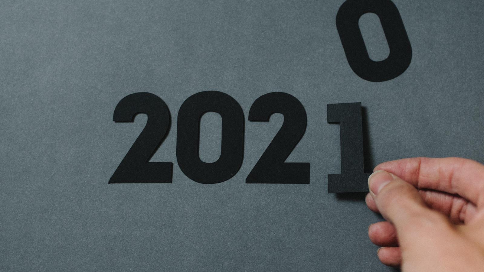 Calendar flipping to 2021