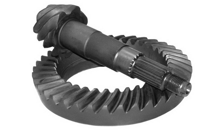 1979-1994 Toyota Pickup 8" 4cyl 5.29 Ring and Pinion Master Elite Gear Pkg