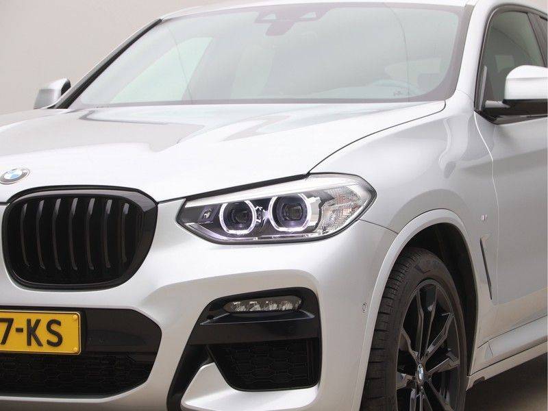 BMW X4 xDrive20i Executive M Sport afbeelding 21