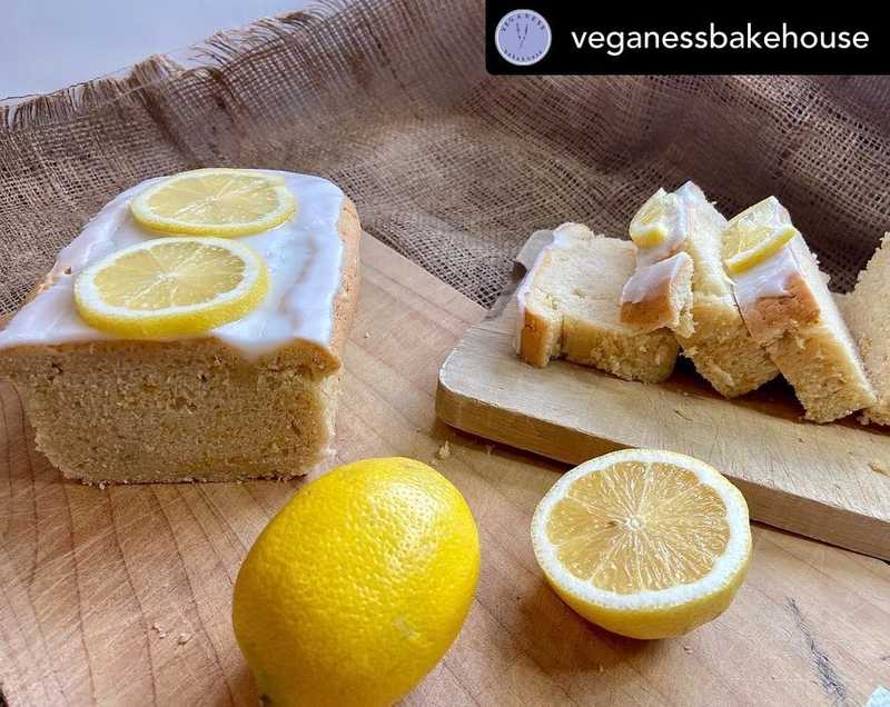Planning on being in Sechelt this weekend? If so, swing by the Sechelt Farmer’s Market on Saturday! Veganess Bakery, our newest member, will be there, so you can try some of their delicious vegan treats!
.
Swipe to see the selection of vegan cookies and sweet treats you’ll see at their booth 👀
.
1) Iced Lemon Loaf
2) Peanut Butter Chocolate Chip Cookies
3) Gluten Free Nanaimo Bars
4) Iced Easter Sugar Cookies
5) Oatmeal Chocolate Chip Cookies
6) Vanilla Almond Shortbread Cookies 
.
@veganessbakehouse @secheltfarmersmarket 
.
#veganbaking #vegancookies🍪 #vegantreats #plantbased #farmersmarket #secheltfarmersmarket #supportlocal #secheltlife #sechelt #secheltbc #sunshinecoast #sunshinecoastbc #vegan #bcbuylocal #sunshinecoastvegans