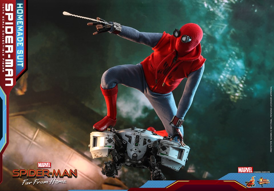 Hot Toys Spider-Man: Far From Home MMS552 Spider-Man (Homemade Suit Ver ...