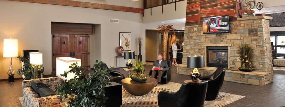 Lobby - Independence, MO