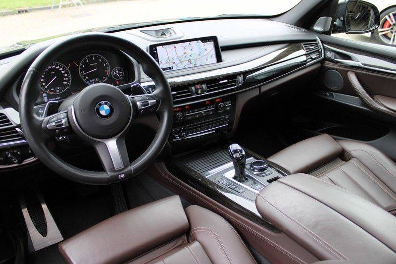 BMW X5 xDrive50i High Executive Pan.dak, Surr. view afbeelding 4