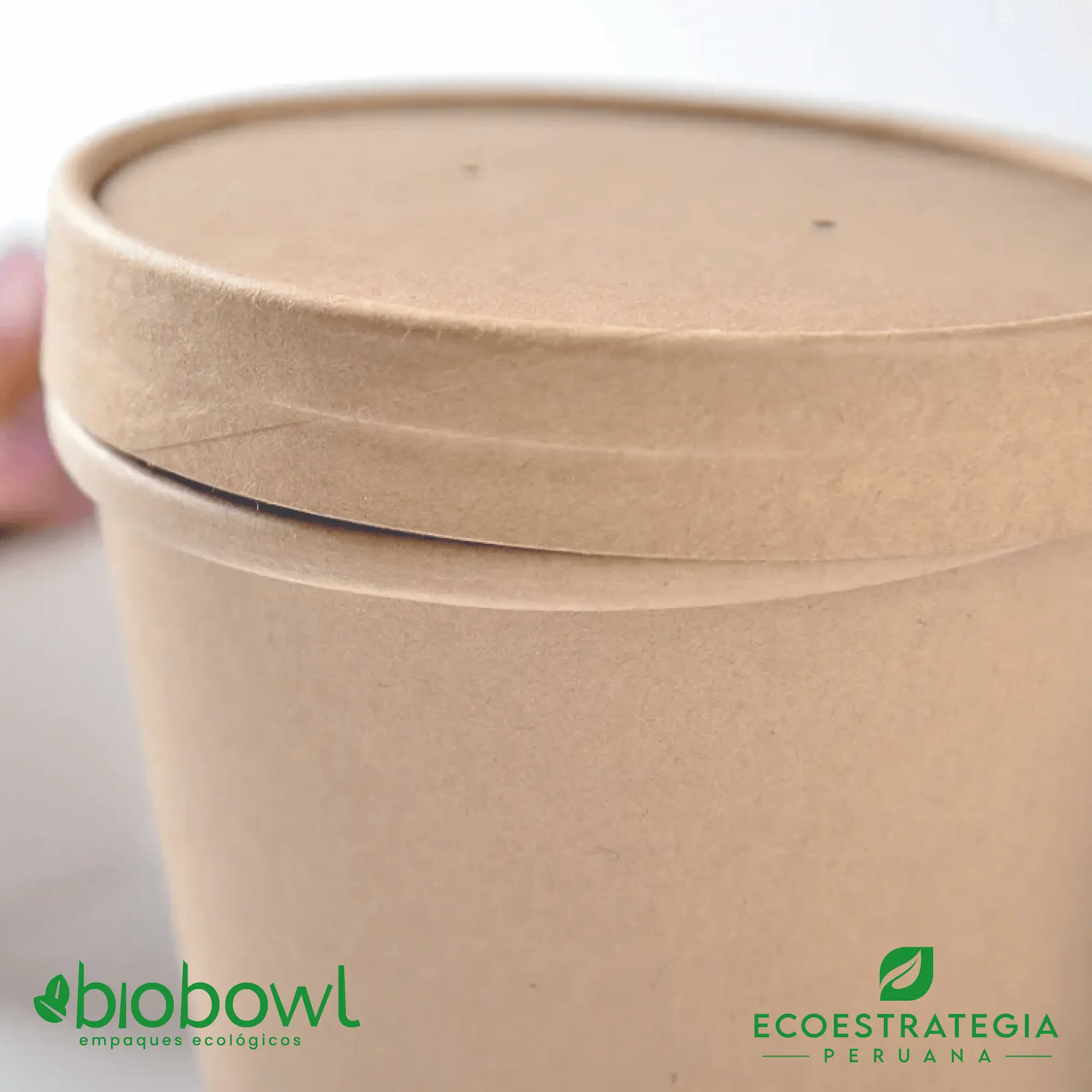 El bowl de bambú biodegradable de 32oz o EP-S32, es también conocido como bowl bamboo 32oz o bambú sopero 32oz, bambú salad 32oz, bowl para ensalada con tapa pet 32oz o sopero con fibra de bambú 32oz, bowl bambú ecologico, bowl bambú reciclable, bowl descartable, bowl bambu postres 32oz, bowl bambu helados 32oz, envase de cartón biodegadable, envases biodegradables Perú, envases biodegradables lima, envases biodegradables peru, envases de cartón biodegradables, contenedores de cartón biodegradables