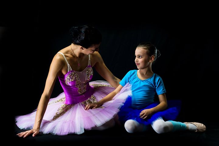 Σχολή Χορού Βίκυ Παπανικολάου-Επισκόπου/Vicky Papanikolaou Dance School