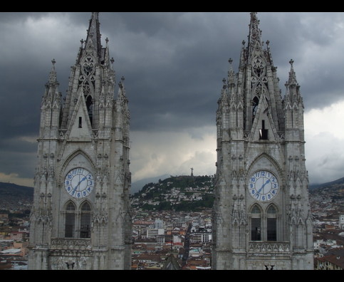 Ecuador Quito Basilica 4