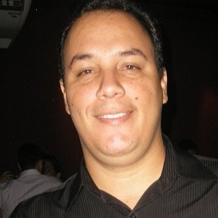 Adriano Vieira