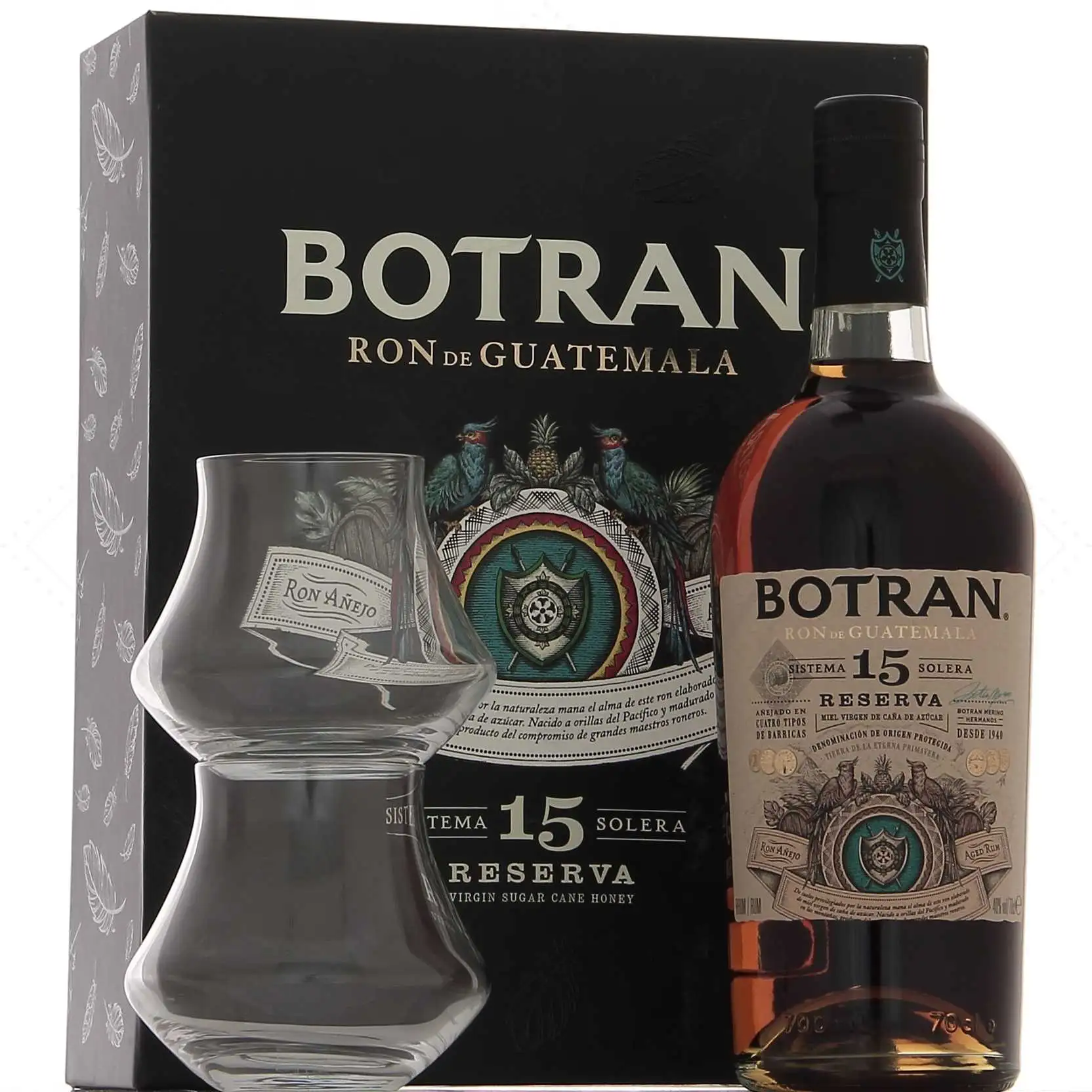 Image of the front of the bottle of the rum Botran Anejo Sistema Solera 15