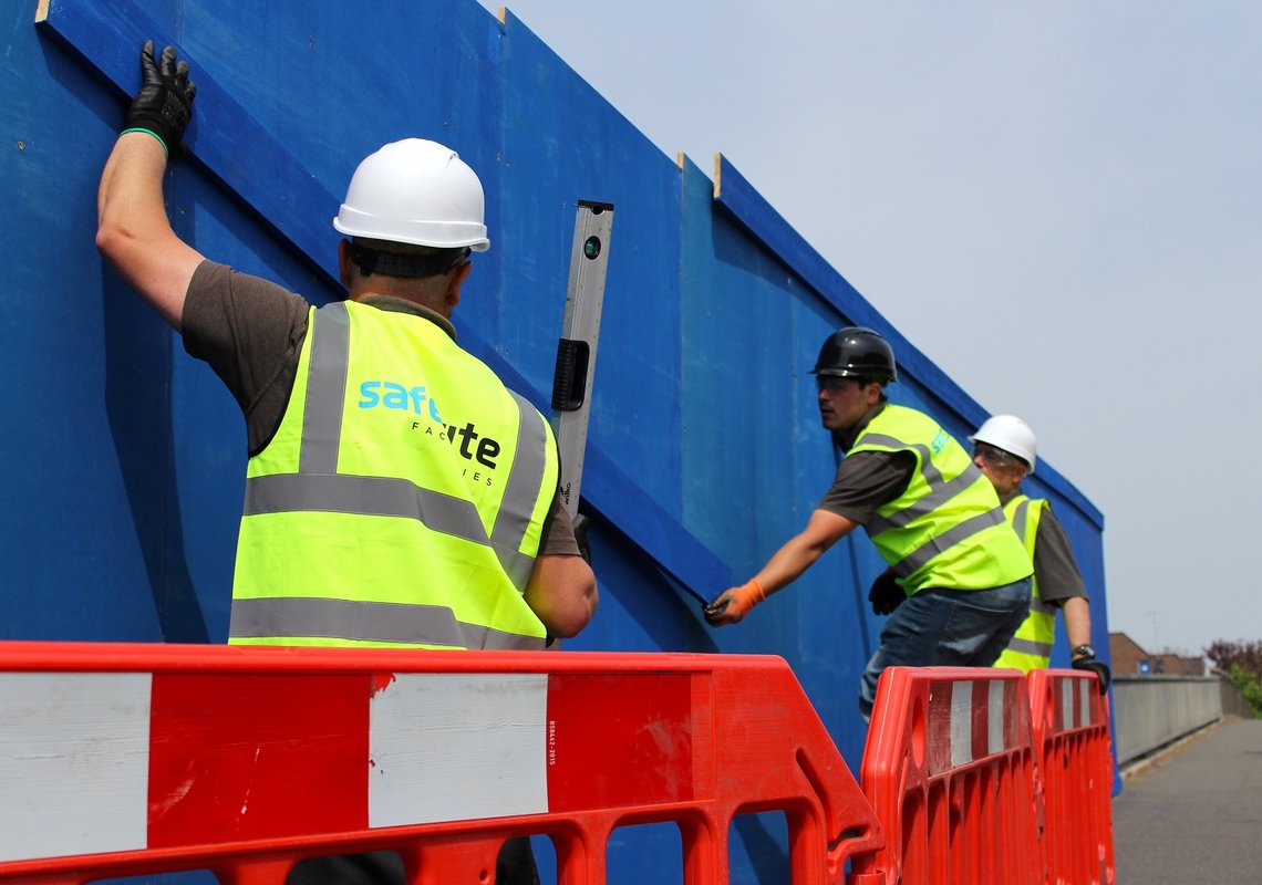 Construction Site Hoarding in Essex Full Supply & Install Service