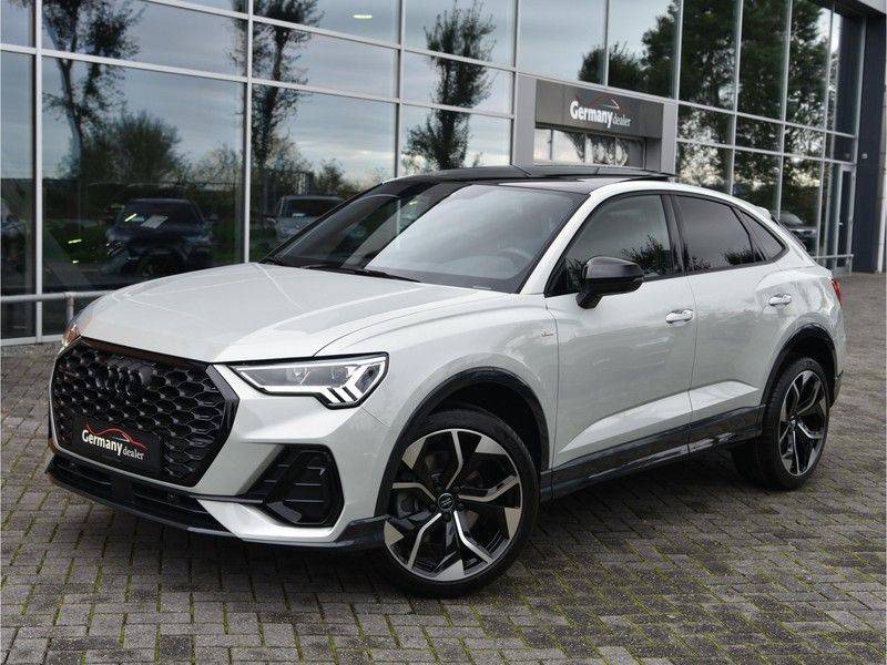 Audi Q3 Sportback 40TFSI Quattro S-Line Black Optic M-LED Pano Virtual 20-Inch 360Camera Tausilver! afbeelding 1