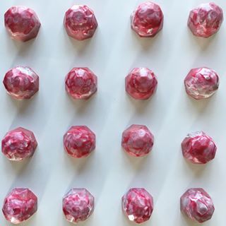 Ruby chocolate bonbons