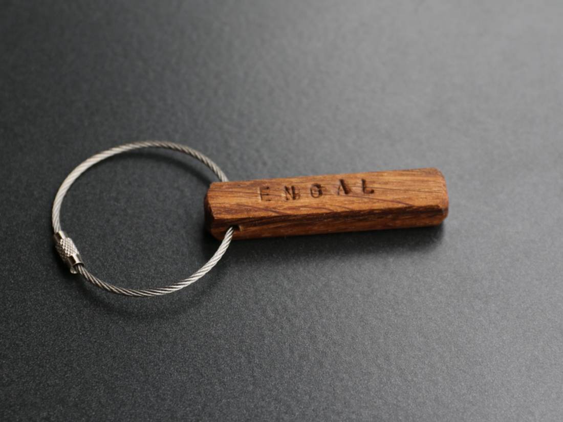 Bayrische Schlüsselanhänger aus Holz. Für alle Heimatverbunden.