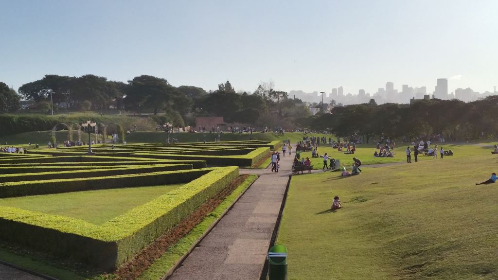 Imagem símbolo do tema Lugares