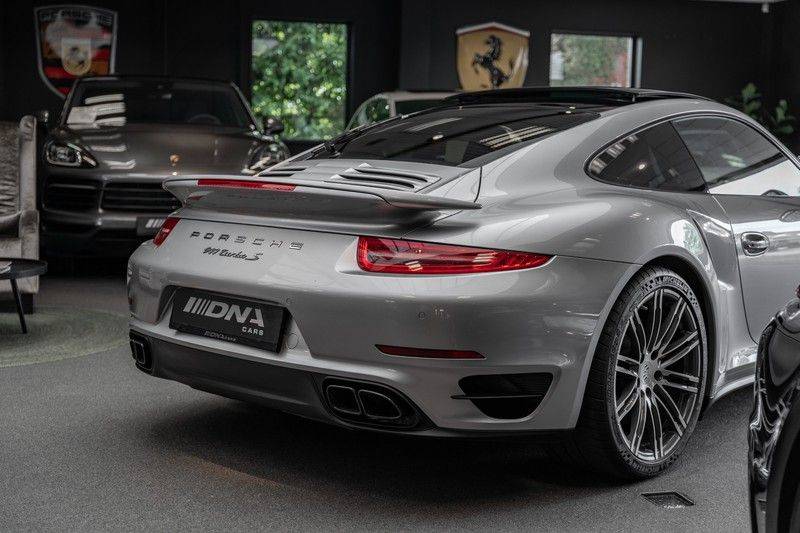 Porsche 911 991 Turbo S Burmester Stoelventilatie Sportuitlaat afbeelding 22