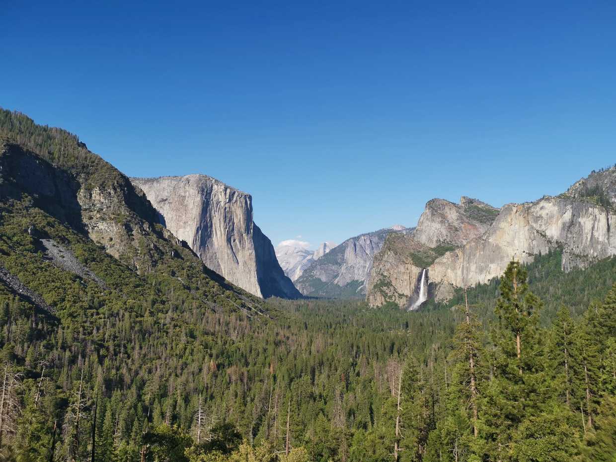 La douche du parc national de Yosemite cover image