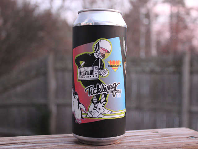 Tickling the Ivories, a IPA brewed by Hoof Hearted Brewing