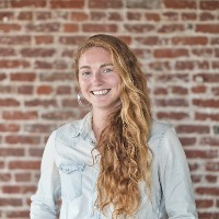 Headshot, Carrie Curtin