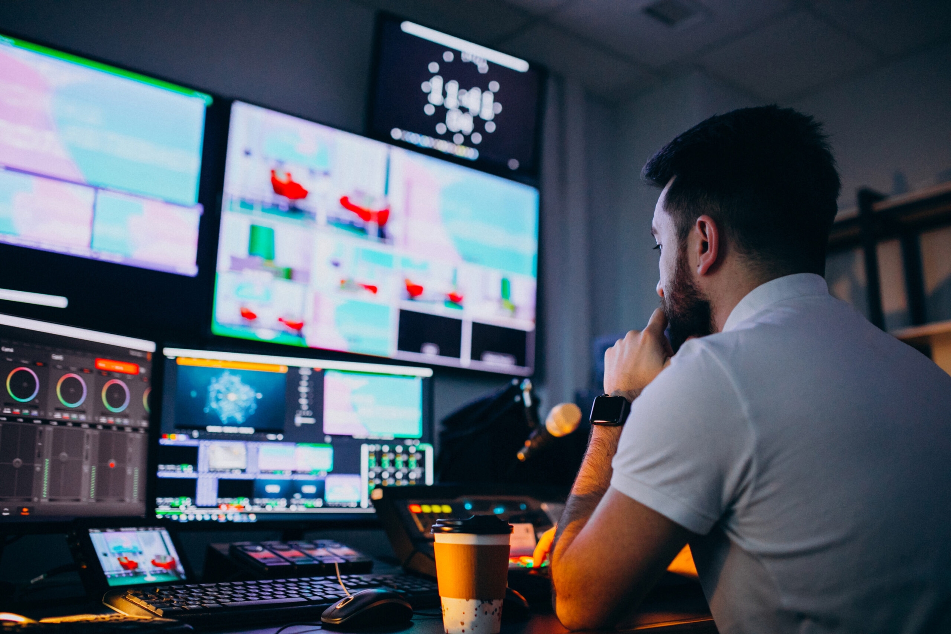 30 Best Video Editing Quotes every Editor would Relate to!