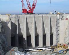 Folsom Damn Auxiliary Spillway Control Structure