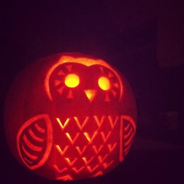 oh my god twitter doesn’t include alt text from images in their API