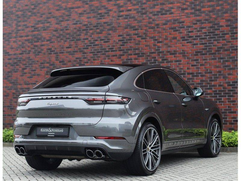 Porsche Cayenne Coupé 3.0 E-Hybrid *Sport Design*Pano*Soft-Close* afbeelding 7