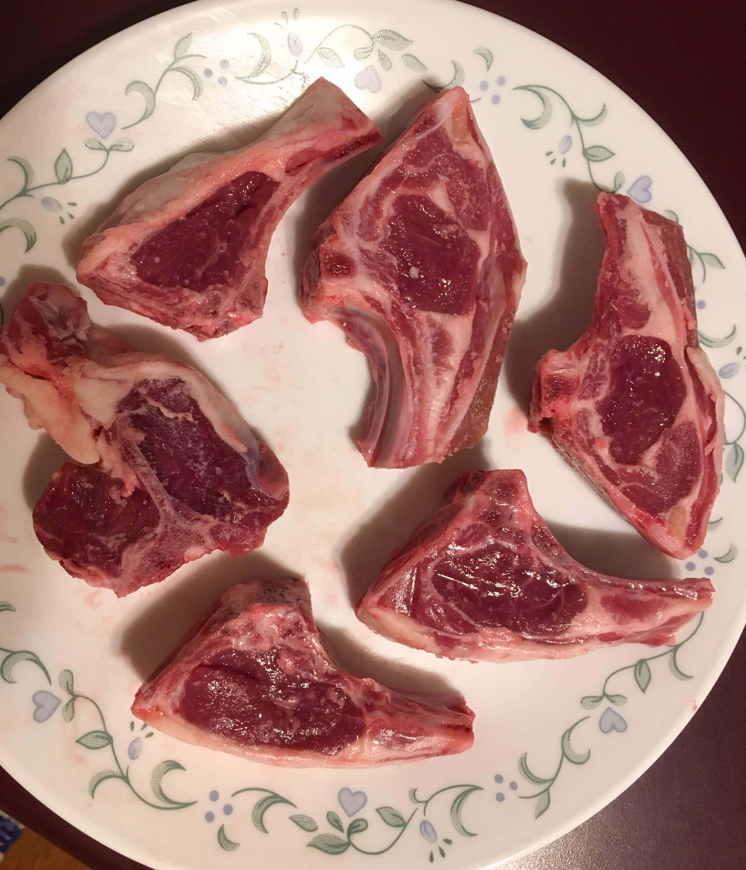 Fresh, grass-fed lamb meat for sale