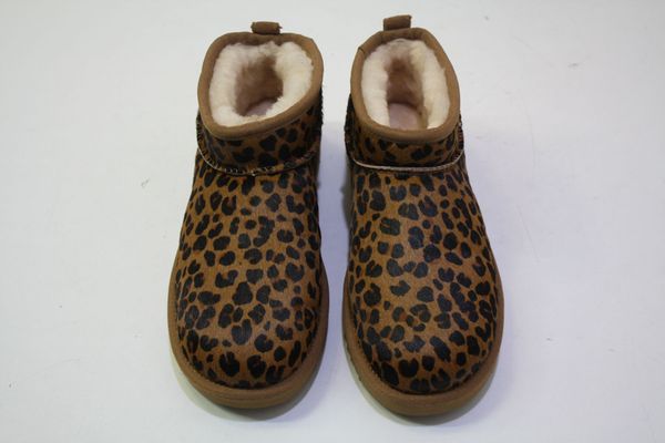UGG Boots Classic Ultra Mini Leopard 