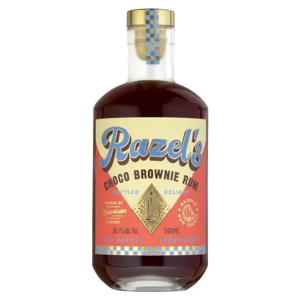 Image of the front of the bottle of the rum Razel‘s Choco Brownie Rum
