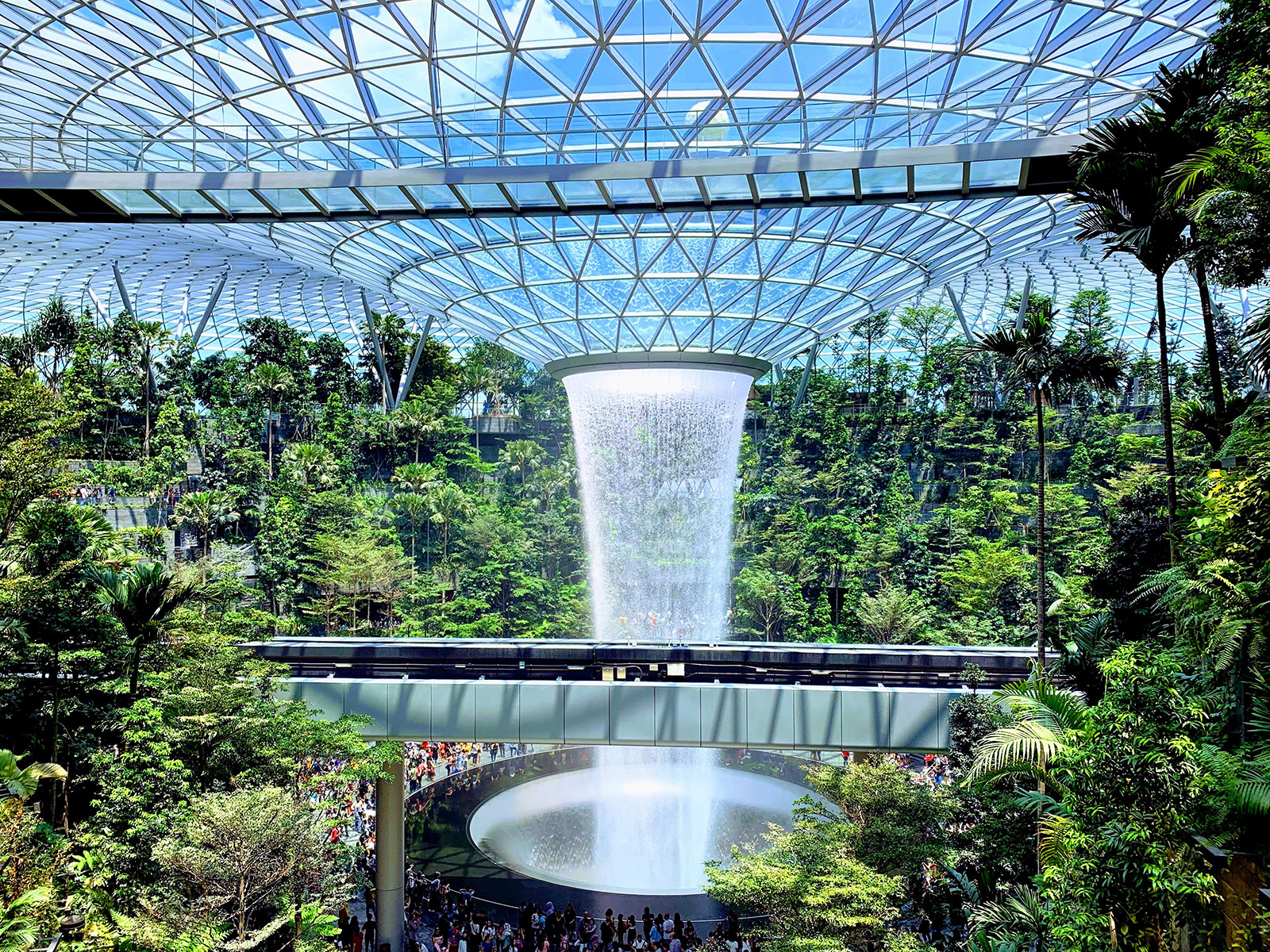 garden and fountain at changi airport in singapore