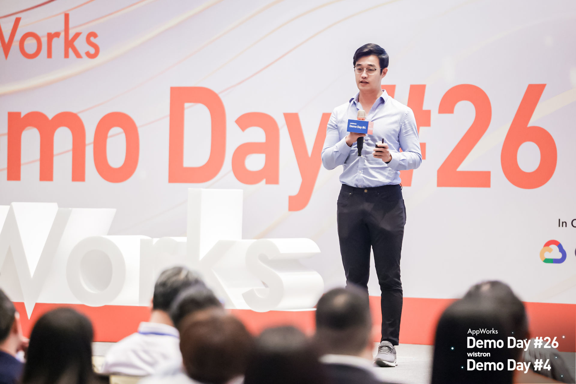 Our CEO Henry Wong pitching on the AppWork Demo Day #26