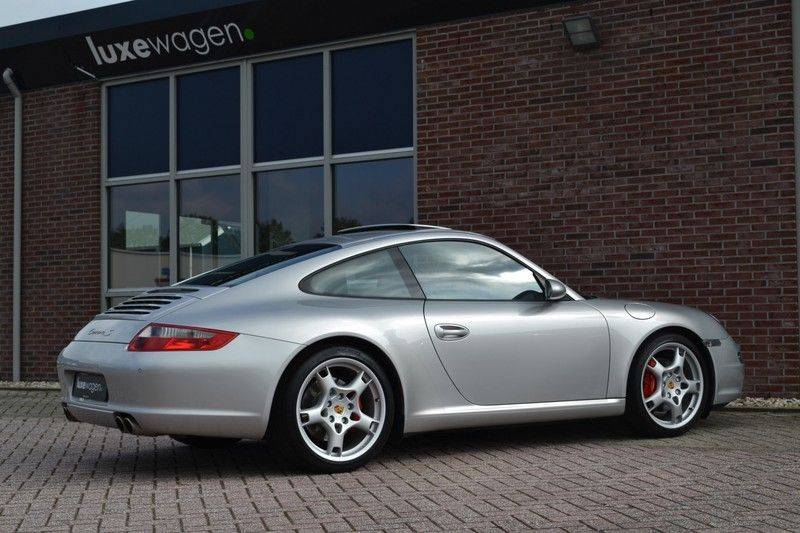 Porsche 911 Coupé 3.8 Carrera S 997 - dealer o/h - unieke kms afbeelding 6