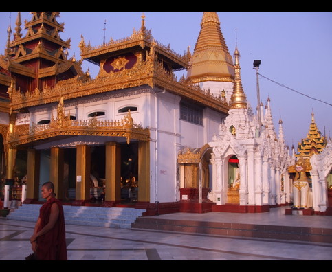 Burma Shwedagon Pagoda 21