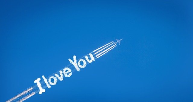 Love You Plane Love Trail