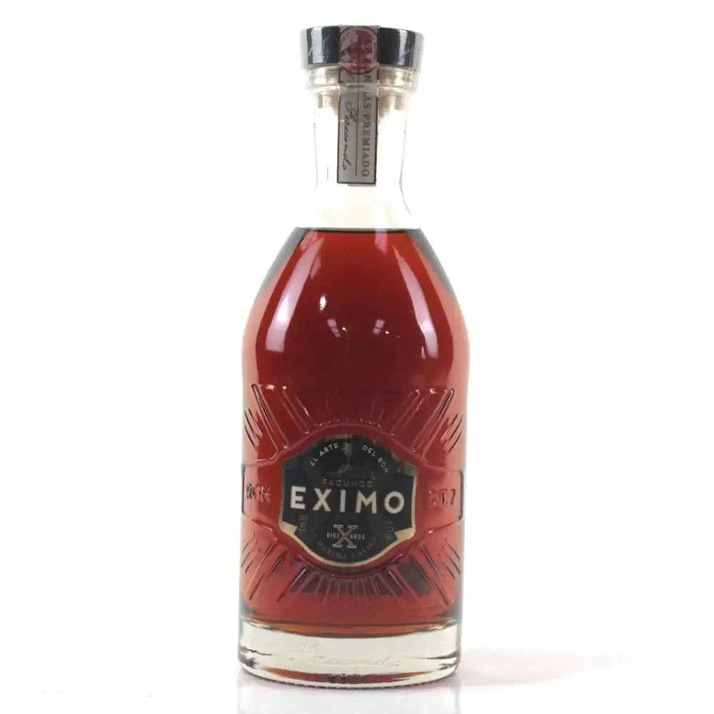 Image of the front of the bottle of the rum Facundo Eximo