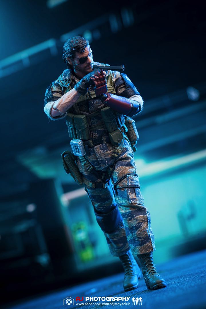 LIMToys Metal Gear Snake 1/12 Scale Figure