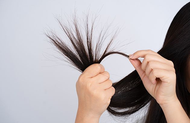 5 Penyebab Rambut Bercabang dan Cara Mengatasinya