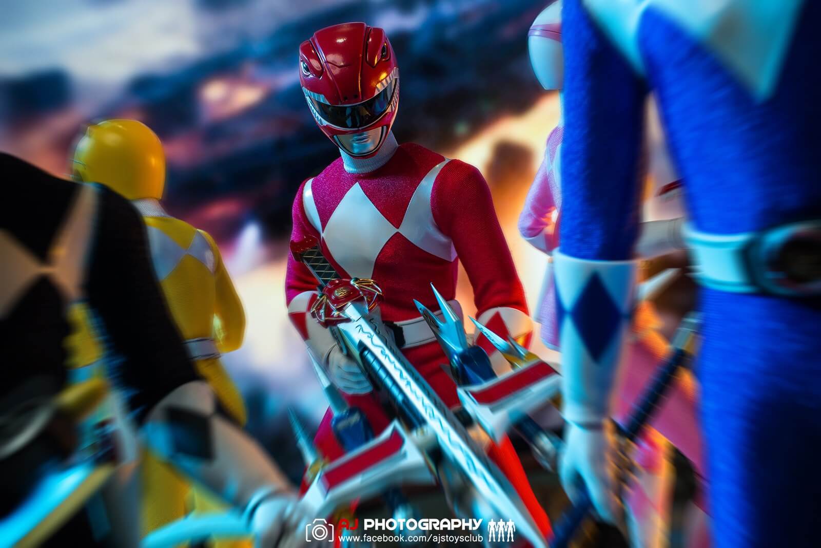 Ace Toyz 1/6 Mighty Morphin Power Rangers | Figround