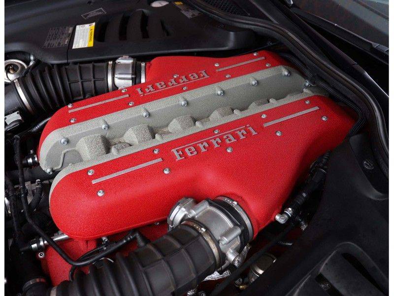 Ferrari GTC4 6.3 V12 Lusso *Panoramadak*passagiers display* afbeelding 16